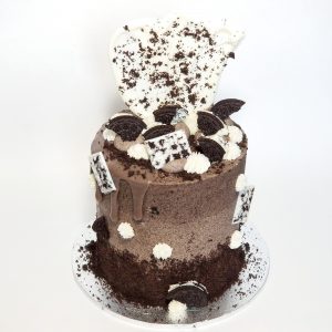 Cookies and Cream Cake