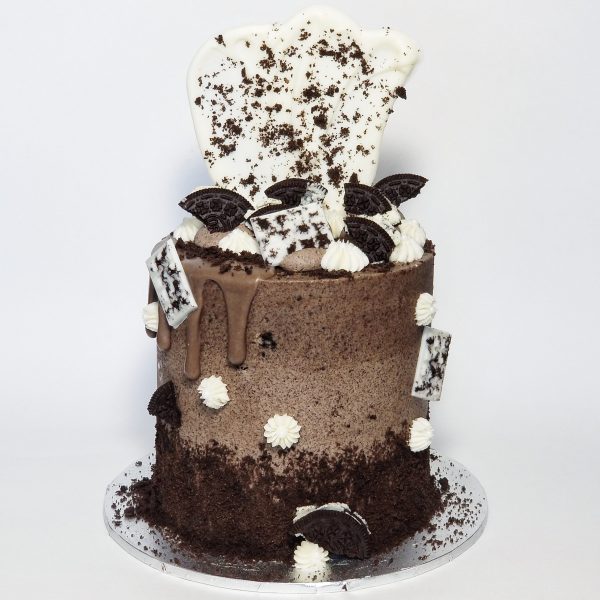 Cookies and Cream Cake - Image 2